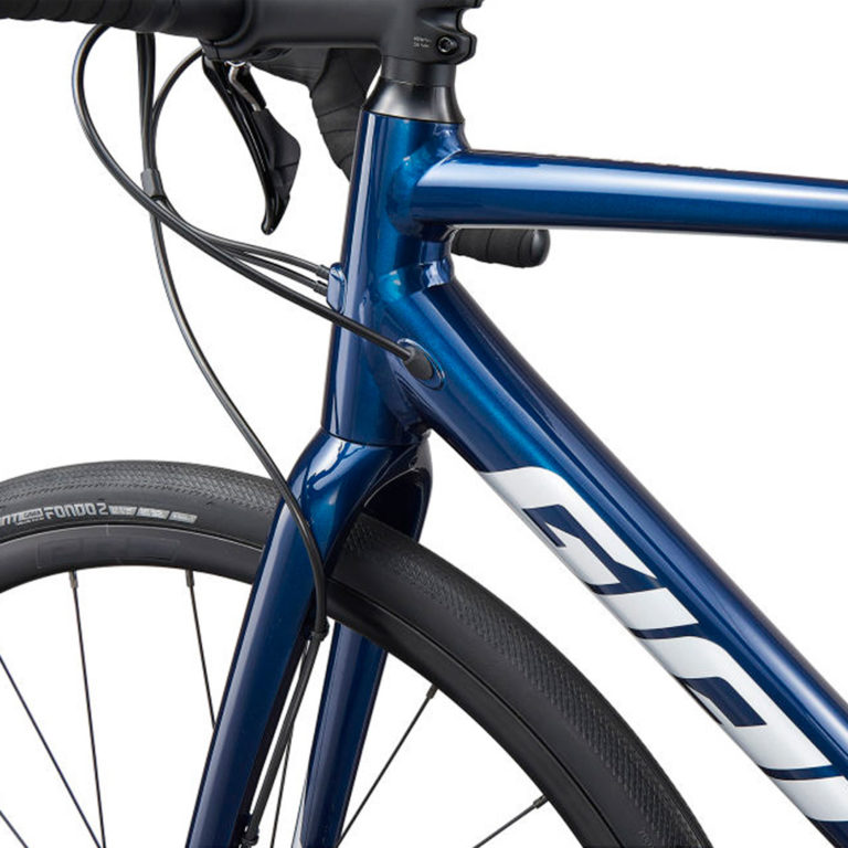 Giant Contend Ar 1 In Metallic Navy Giant Bicycles GCC