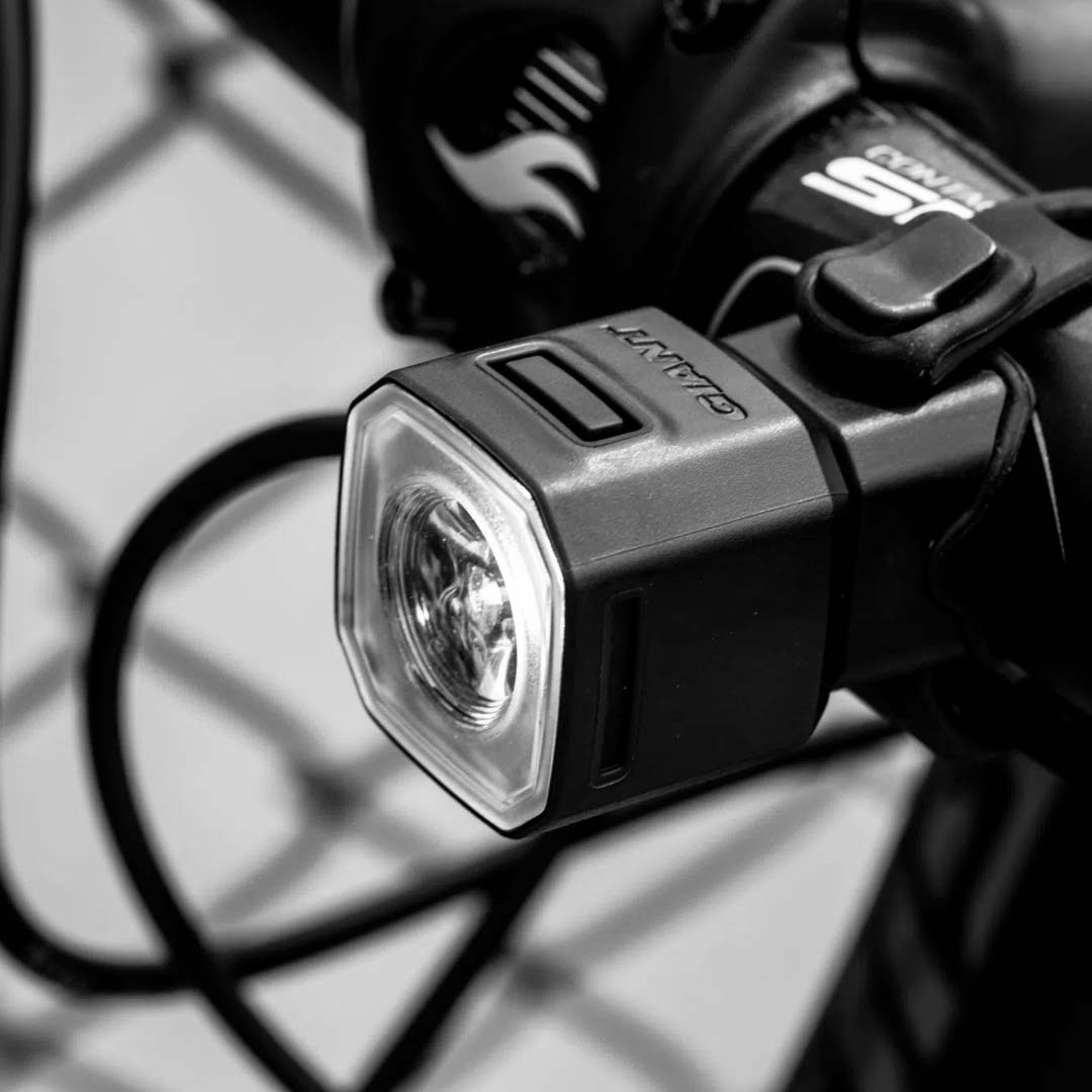 Recon Head Light 100 | Giant Bicycles UAE